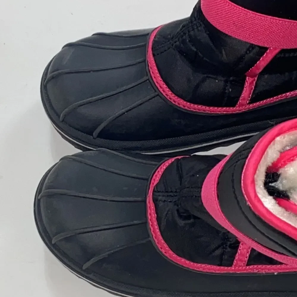 Place Black Pink Girl Snow Boots Size 4